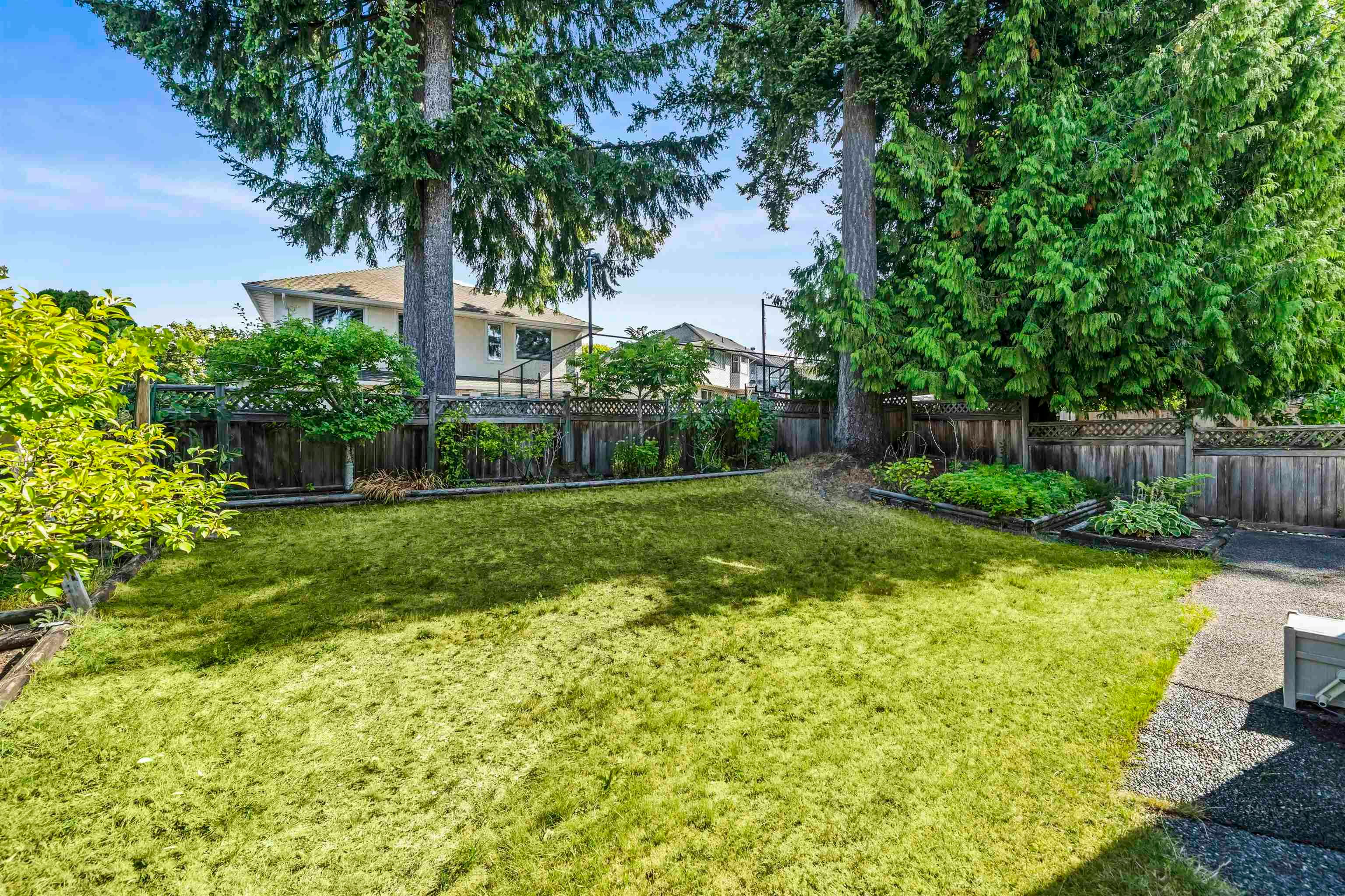 6012 124 Street, Surrey, BC, V3X 2C6 - 9