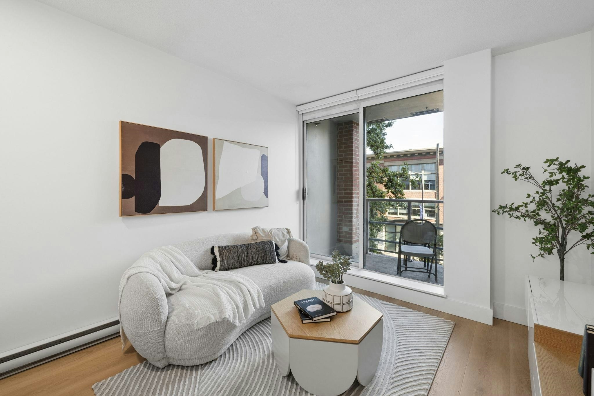 319-1133 Homer Street - 3