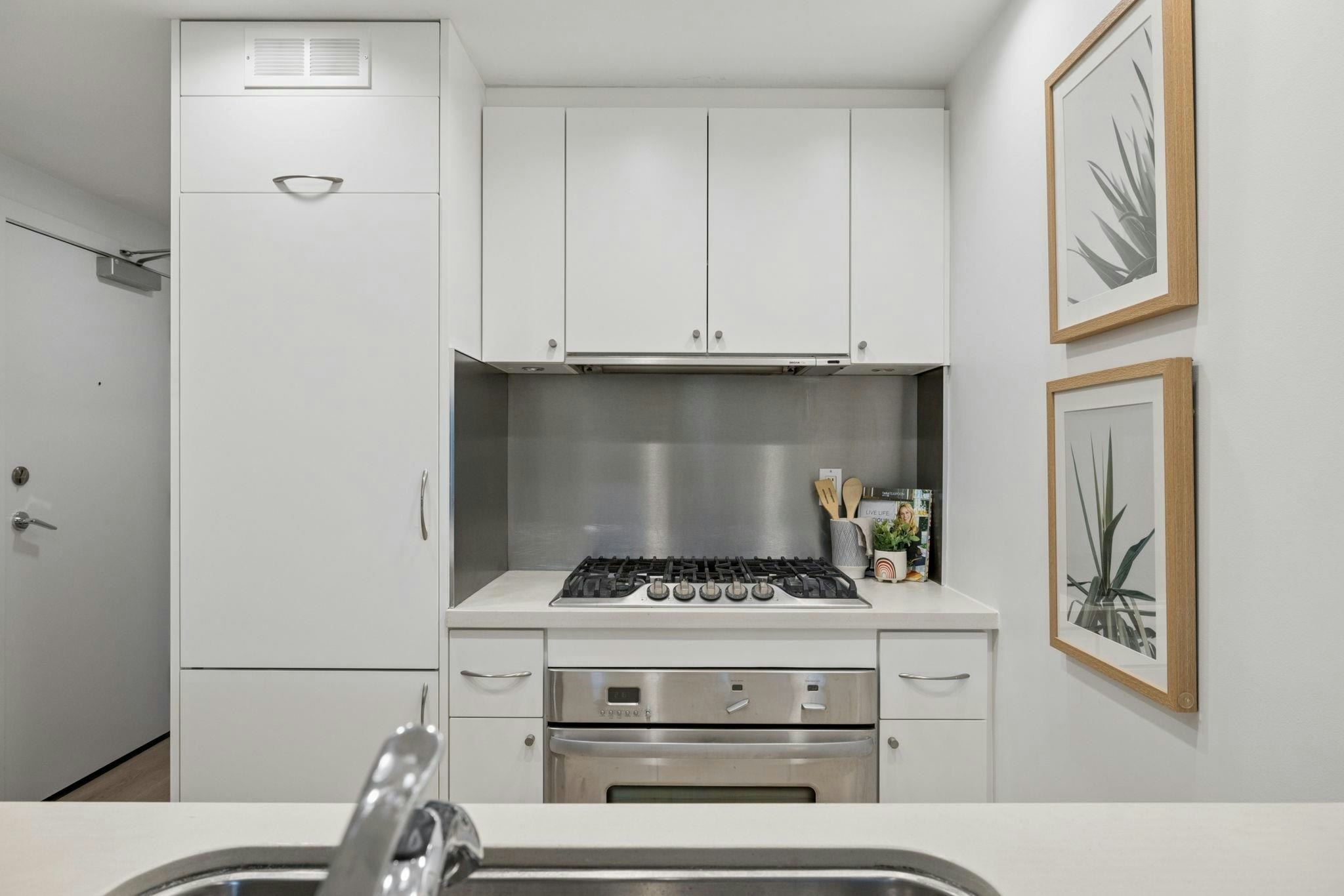 319-1133 Homer Street, Vancouver, BC, V6B 0B1 - 14