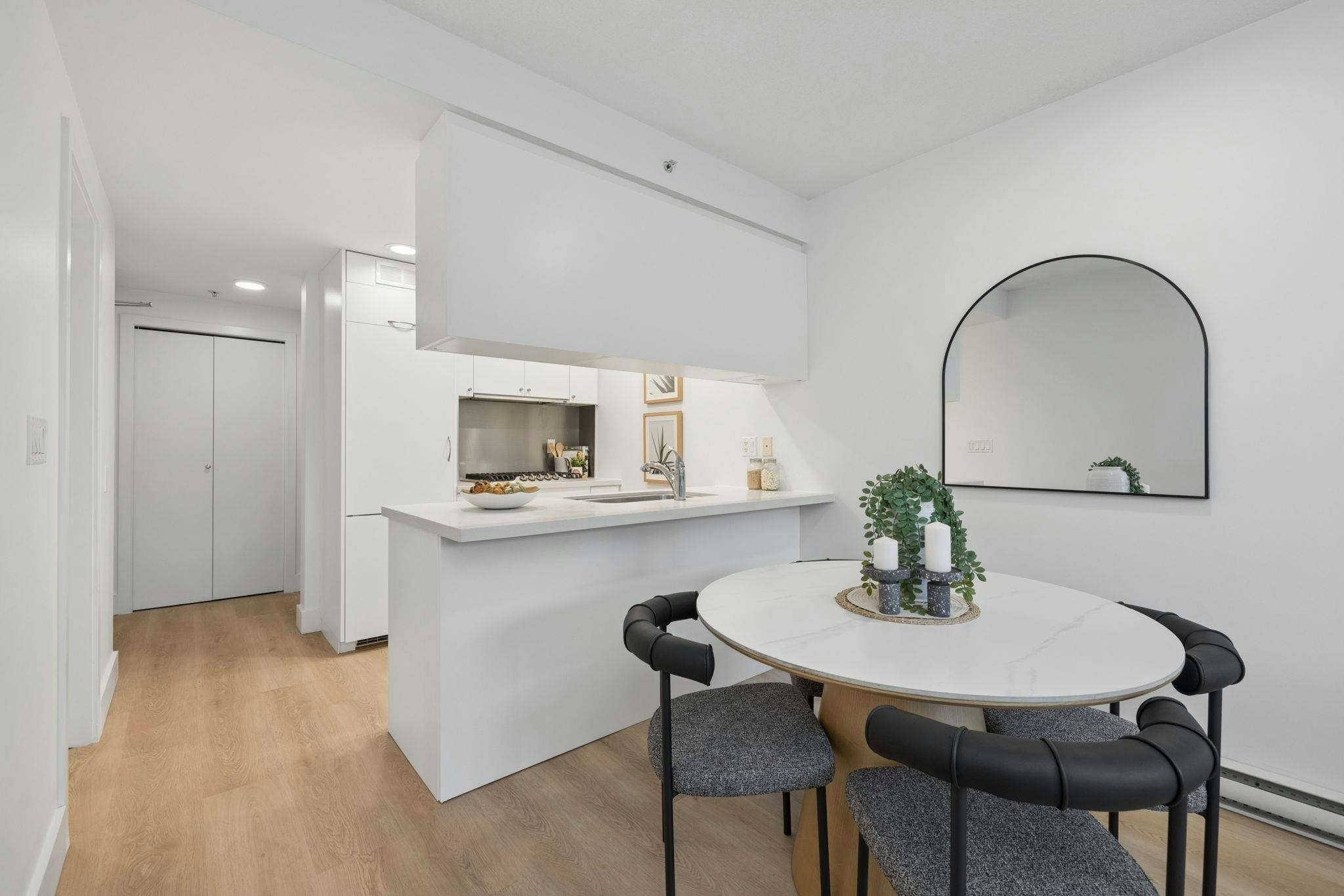 319-1133 Homer Street, Vancouver, BC, V6B 0B1 - 13