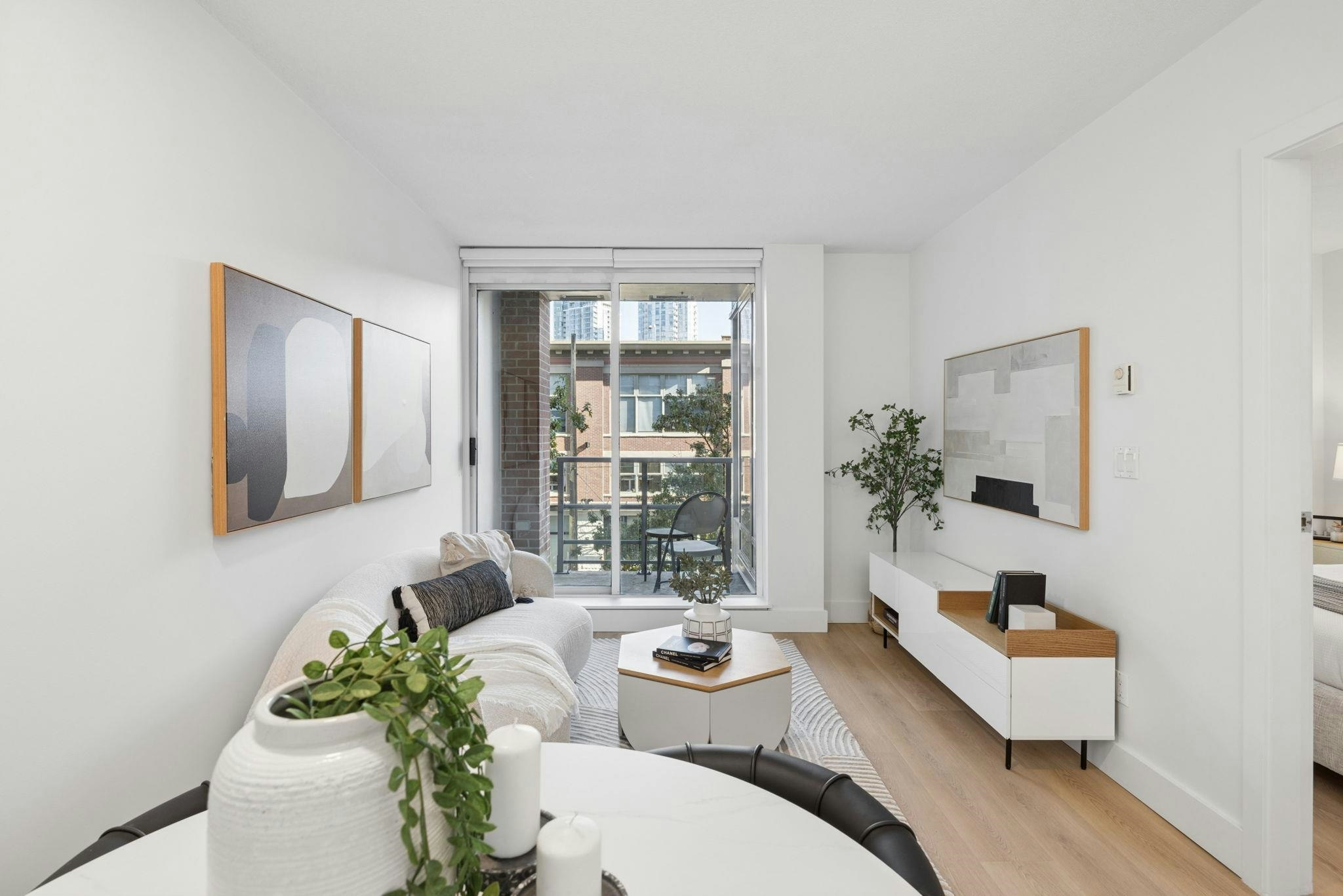 319-1133 Homer Street - 2