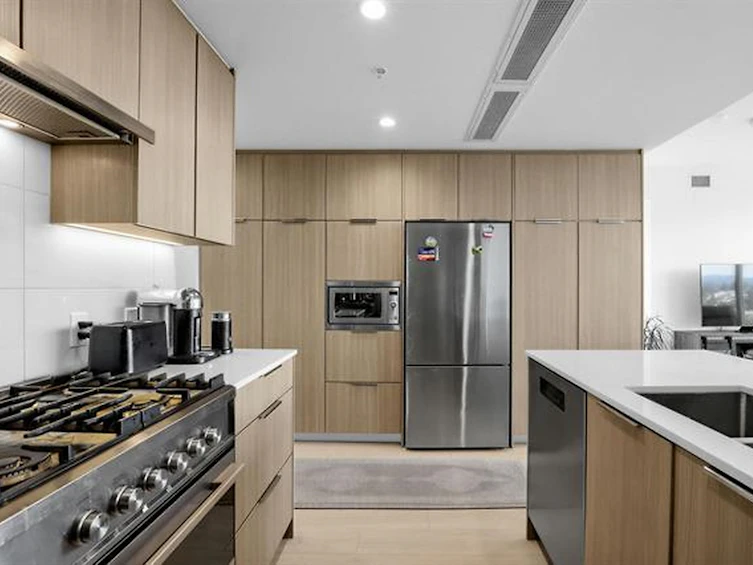 1906-1401 Hunter Street, North Vancouver, BC, V7J 0E2 - 10