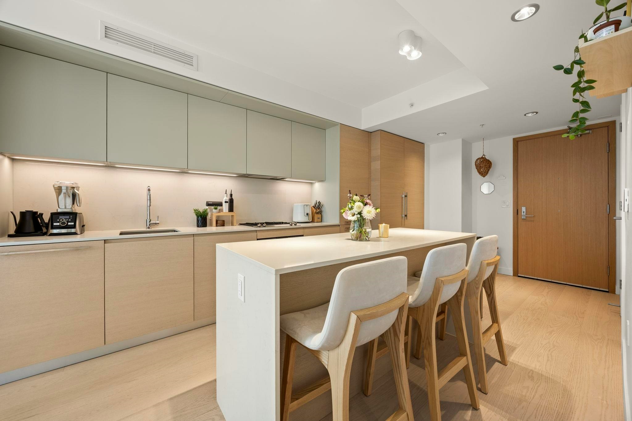2007-1289 Hornby Street, Vancouver, BC, V6Z 0G7