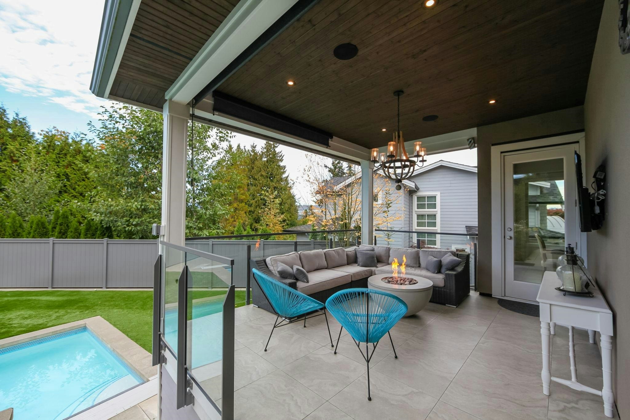 7863 Walmsley Court - 4