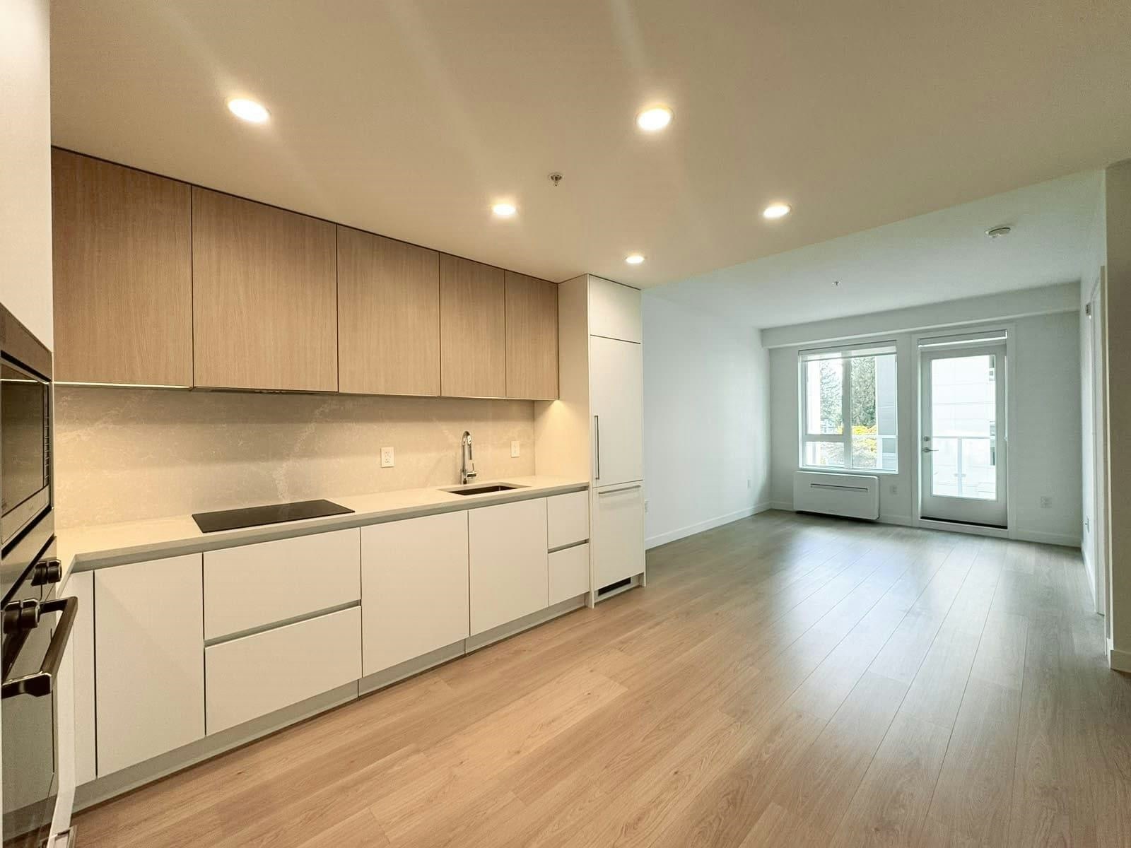 202-588 Harrison Drive, Coquitlam, BC, V3J 3Z6