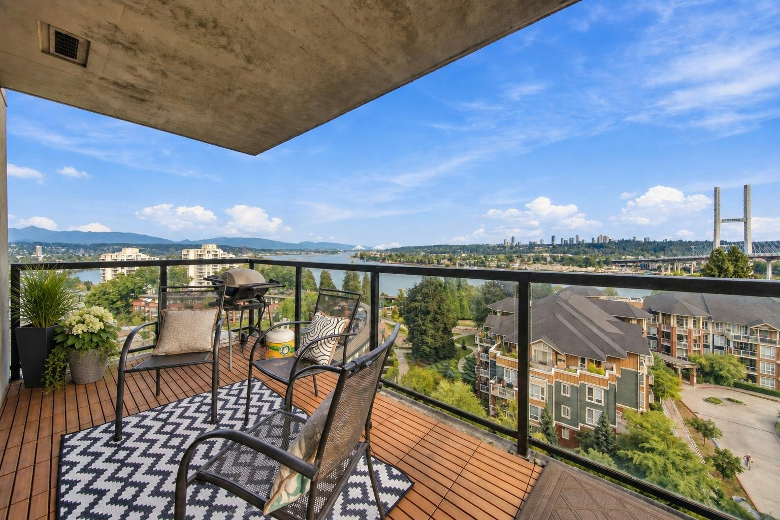 903-15 E Royal Avenue, New Westminster, BC, V3L 0A9 - 25