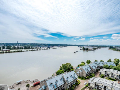 1811-988 Quayside Drive - 4