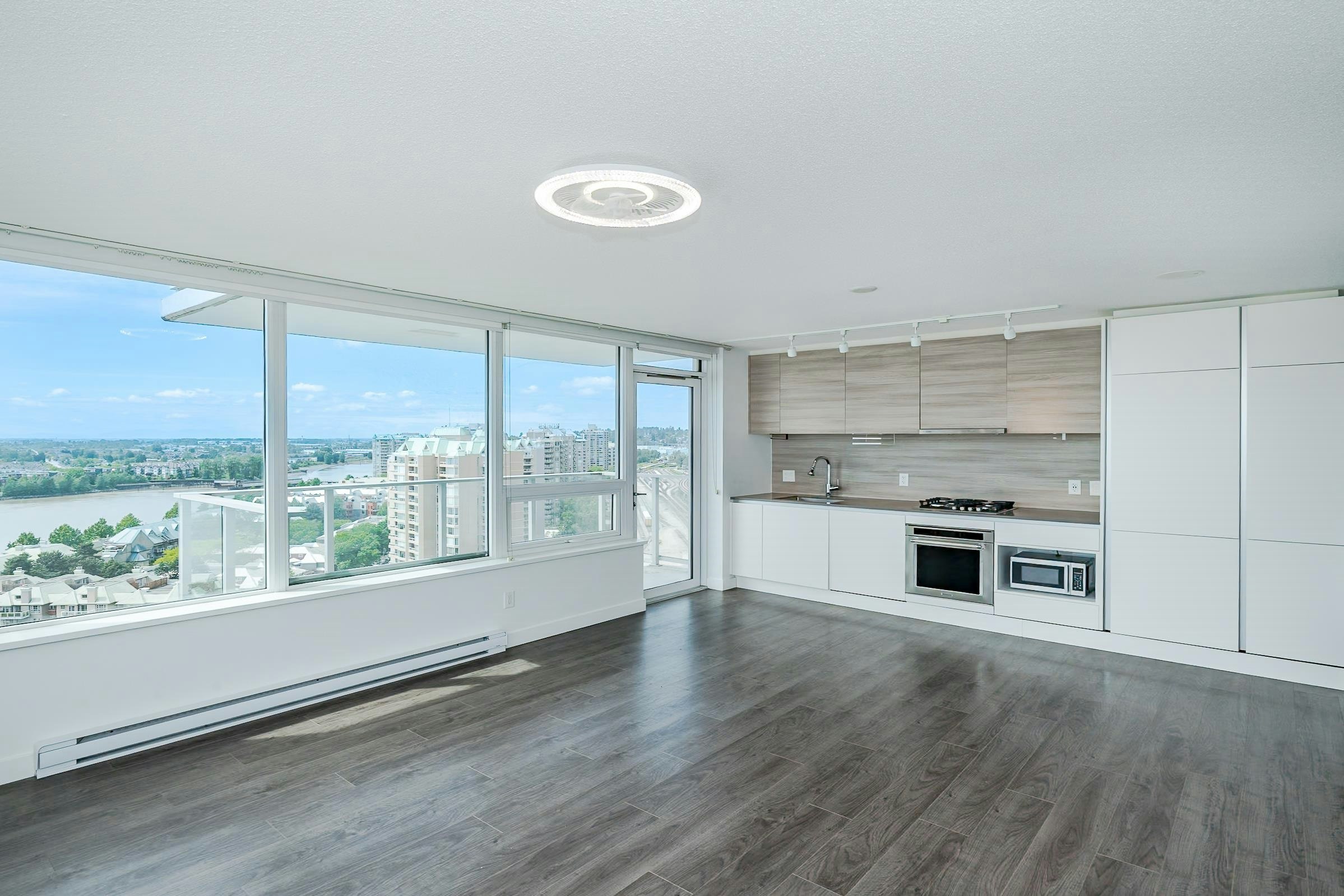 1811-988 Quayside Drive, New Westminster, BC, V3M 0L5 - 12