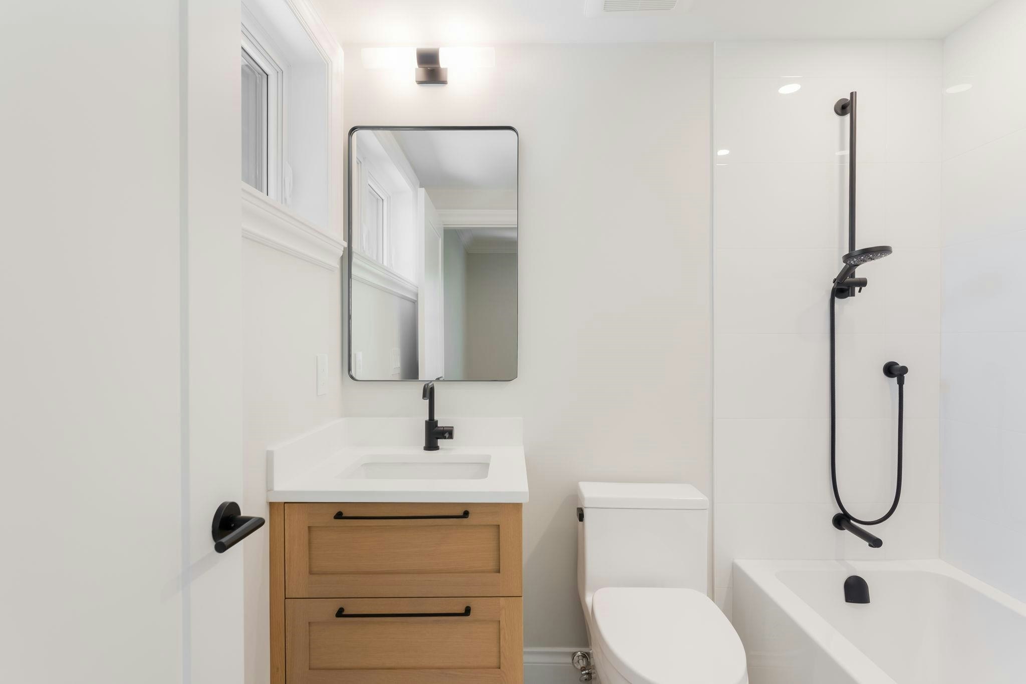 980 Bidwell Street, Vancouver, BC, V6G 1M3 - 36