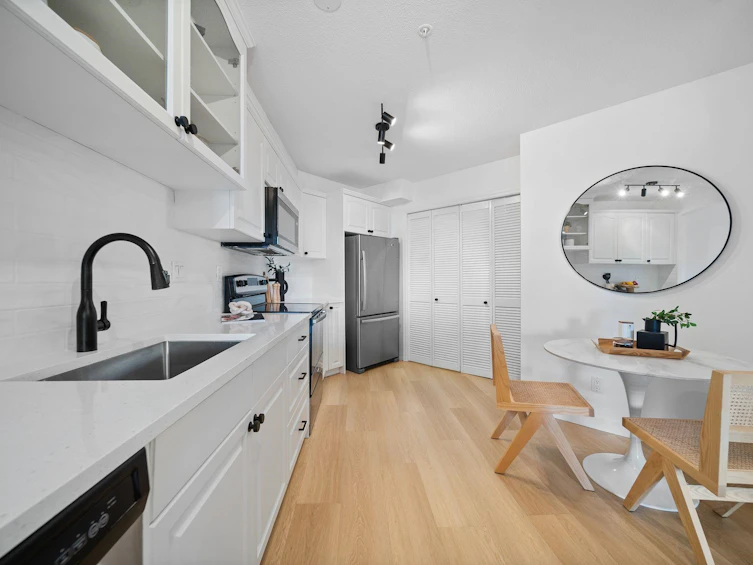 422-12931 Railway Avenue, Richmond, BC, V7E 6M5 - 14