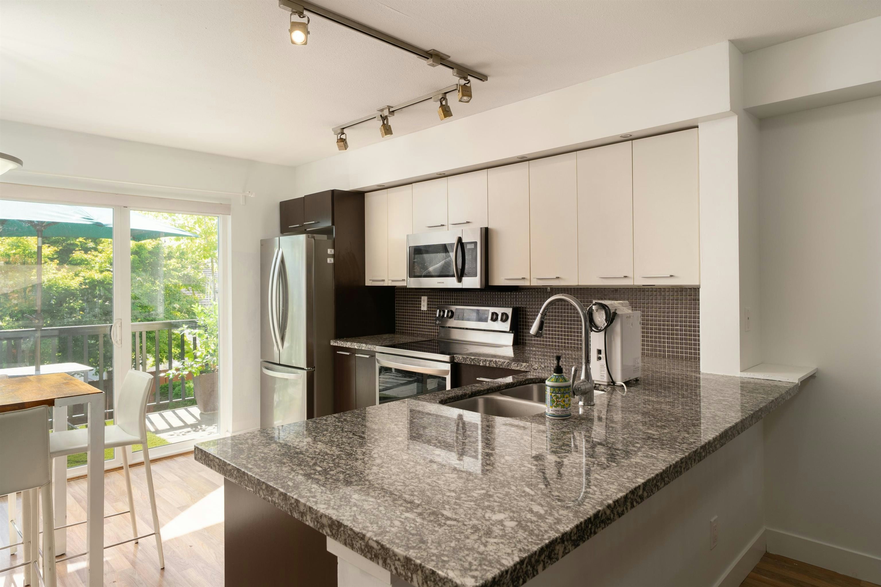 27-19448 68 Avenue, Surrey, BC, V4N 5V5 - 12