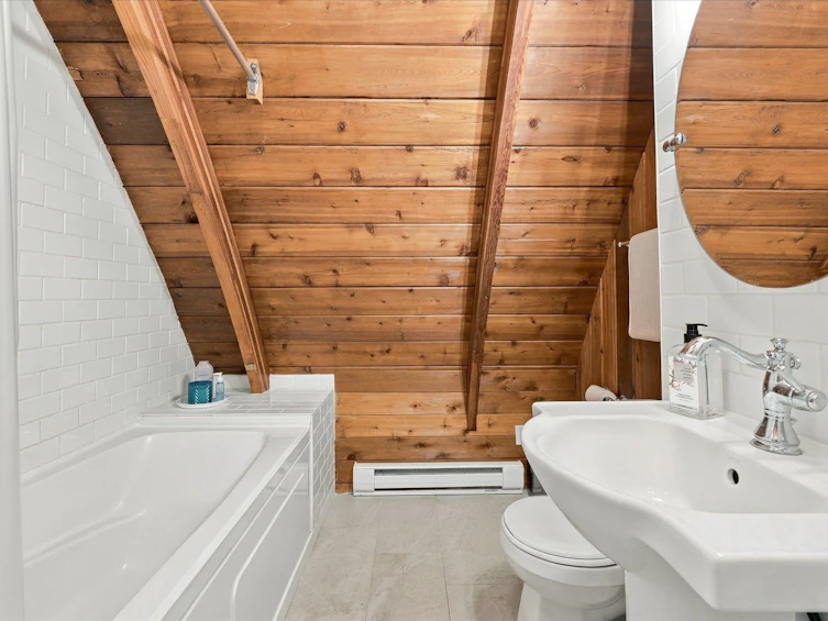 9226 Emerald Drive, Whistler, BC, V8E 0G5 - 21