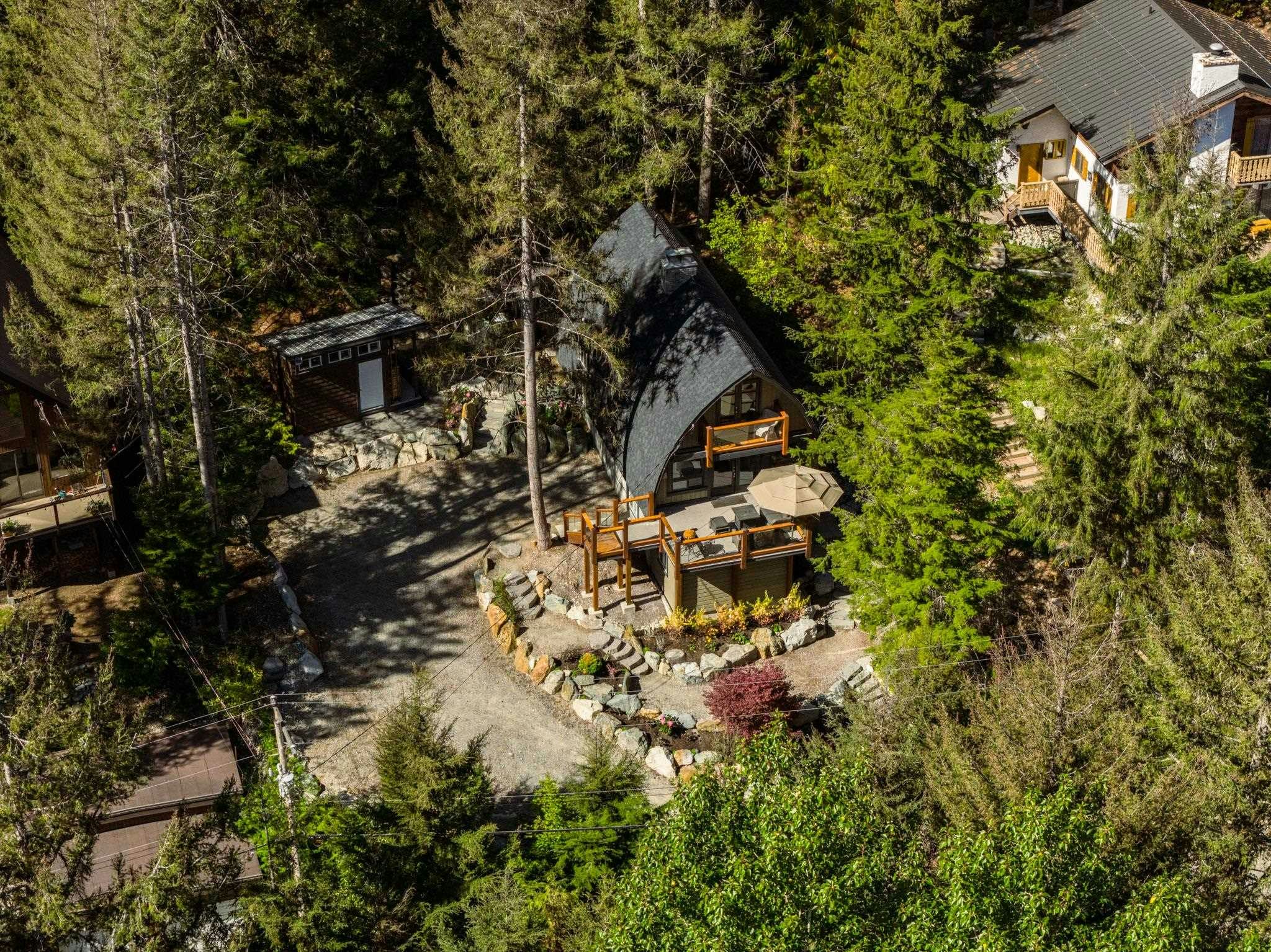 9226 Emerald Drive, Whistler, BC, V8E 0G5 - 31