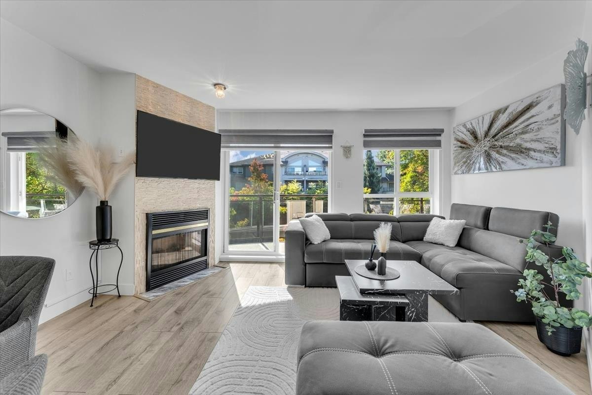 315-7505 138 Street, Surrey, BC, V3W 0W6
