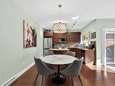 102-2473 Atkins Avenue - 4