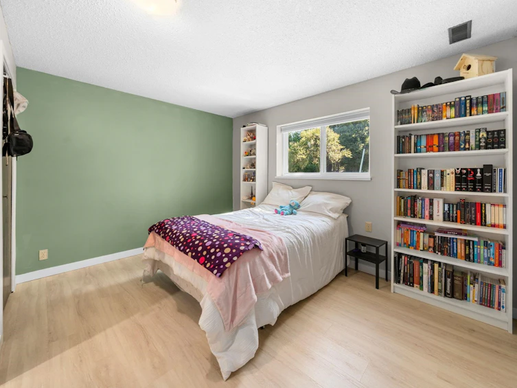 2763 Violet Street, North Vancouver, BC, V7H 2L7 - 28