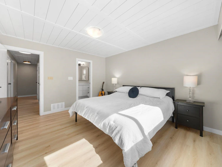 2763 Violet Street, North Vancouver, BC, V7H 2L7 - 21