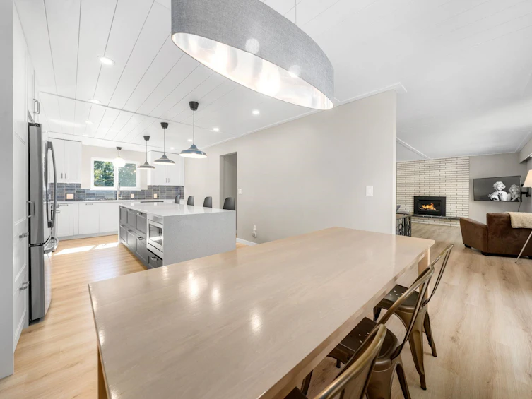 2763 Violet Street, North Vancouver, BC, V7H 2L7 - 12