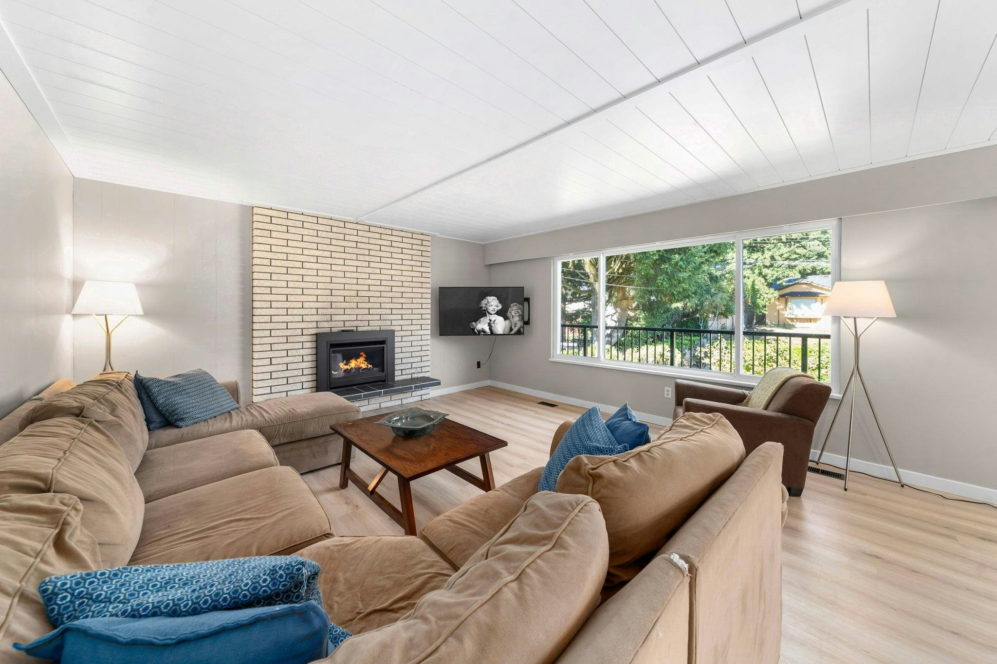 2763 Violet Street, North Vancouver, BC, V7H 2L7 - 14