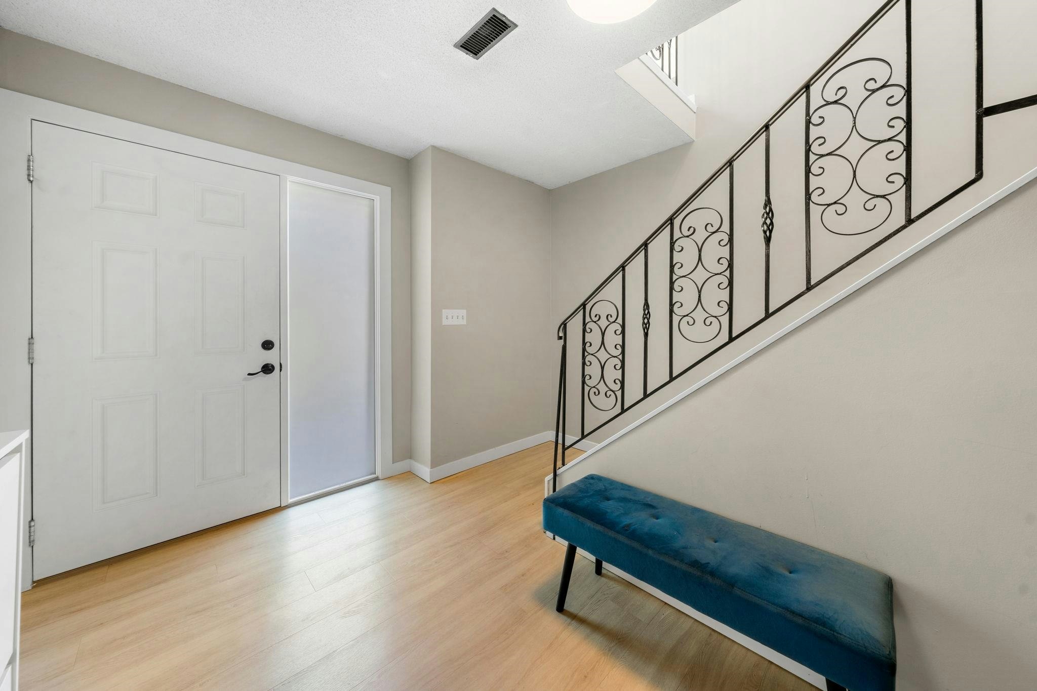 2763 Violet Street - 5