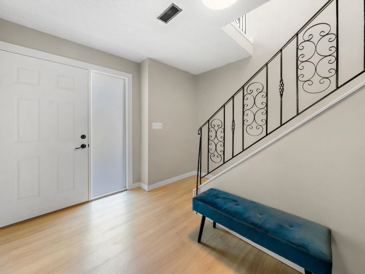 2763 Violet Street, North Vancouver, BC, V7H 2L7 - 5