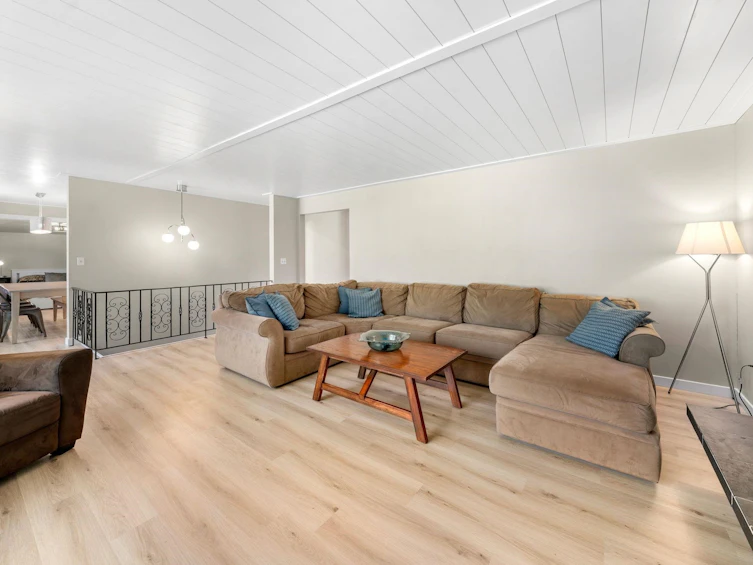 2763 Violet Street, North Vancouver, BC, V7H 2L7 - 15