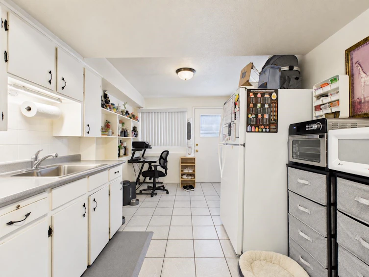 11272-11274 S 88 Avenue, Delta, BC, V4C 3B7 - 6