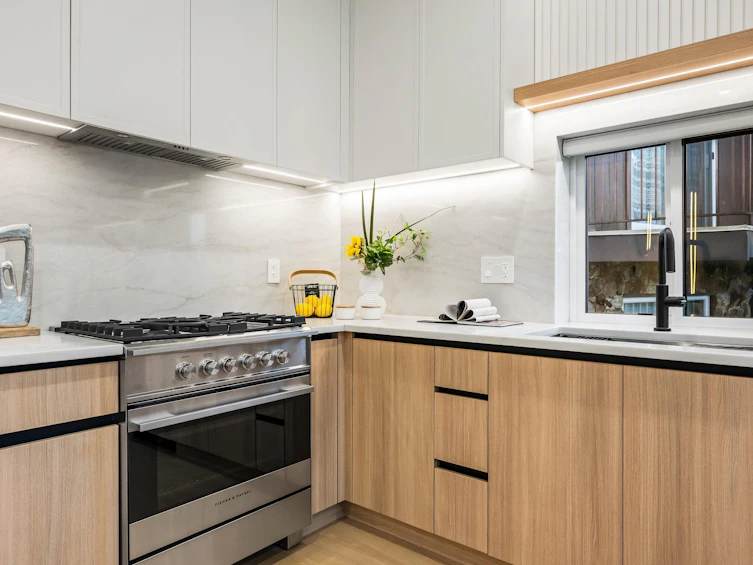 1-3940 Eton Street, Burnaby, BC, V5C 1J5 - 14
