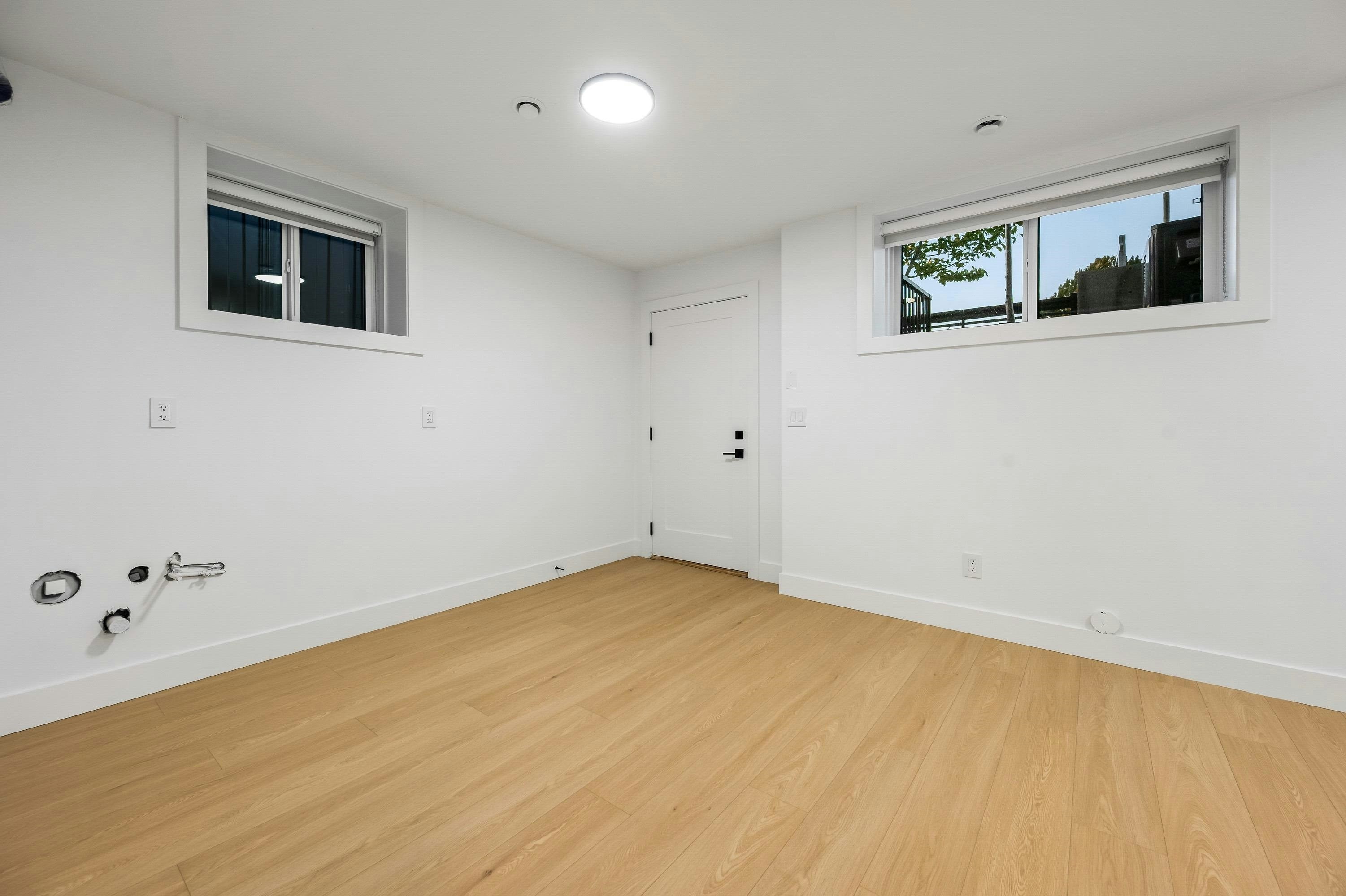 1-3940 Eton Street, Burnaby, BC, V5C 1J5 - 29