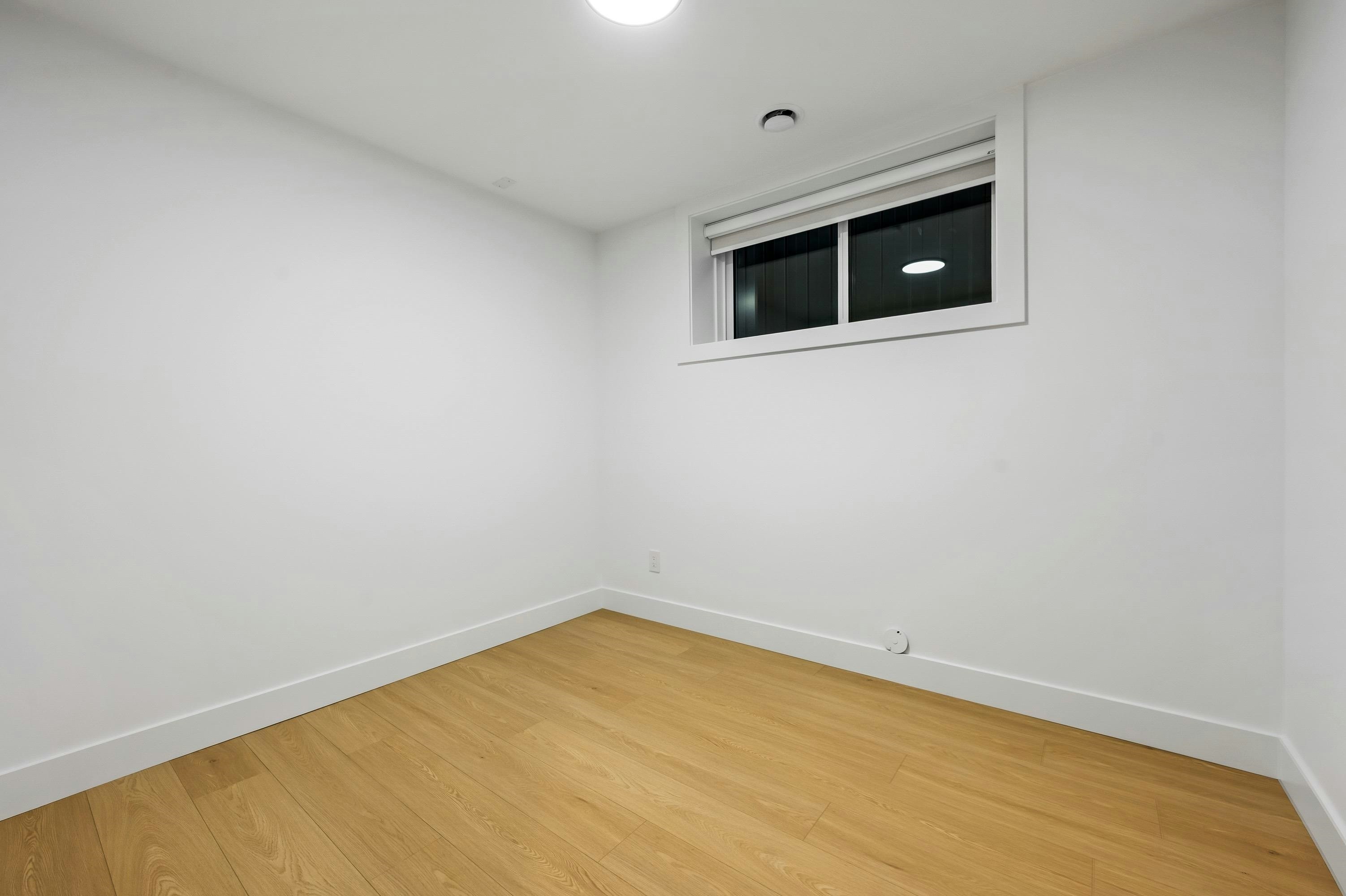 1-3940 Eton Street, Burnaby, BC, V5C 1J5 - 31