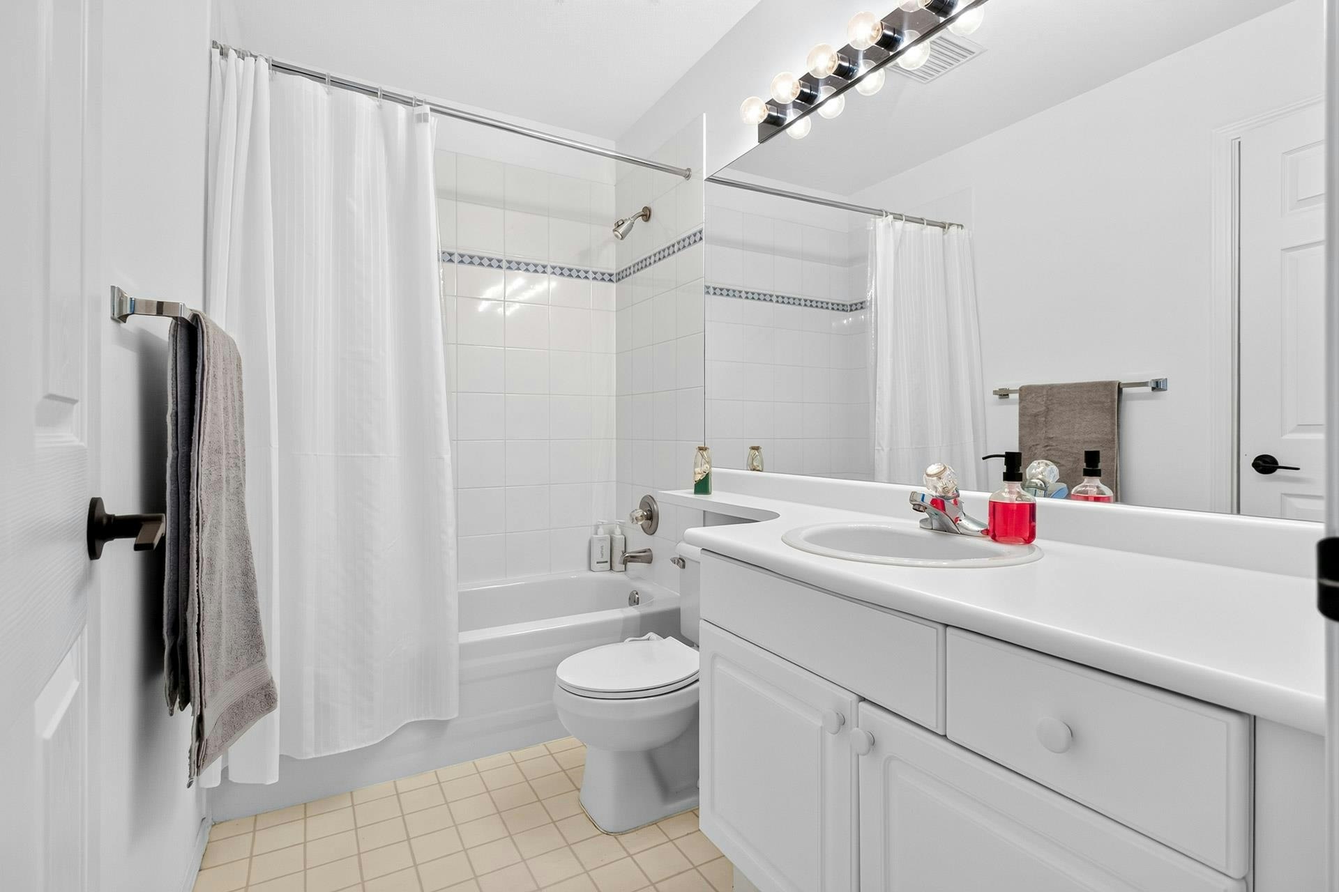 150-1685 Pinetree Way, Coquitlam, BC, V3E 3A1 - 36
