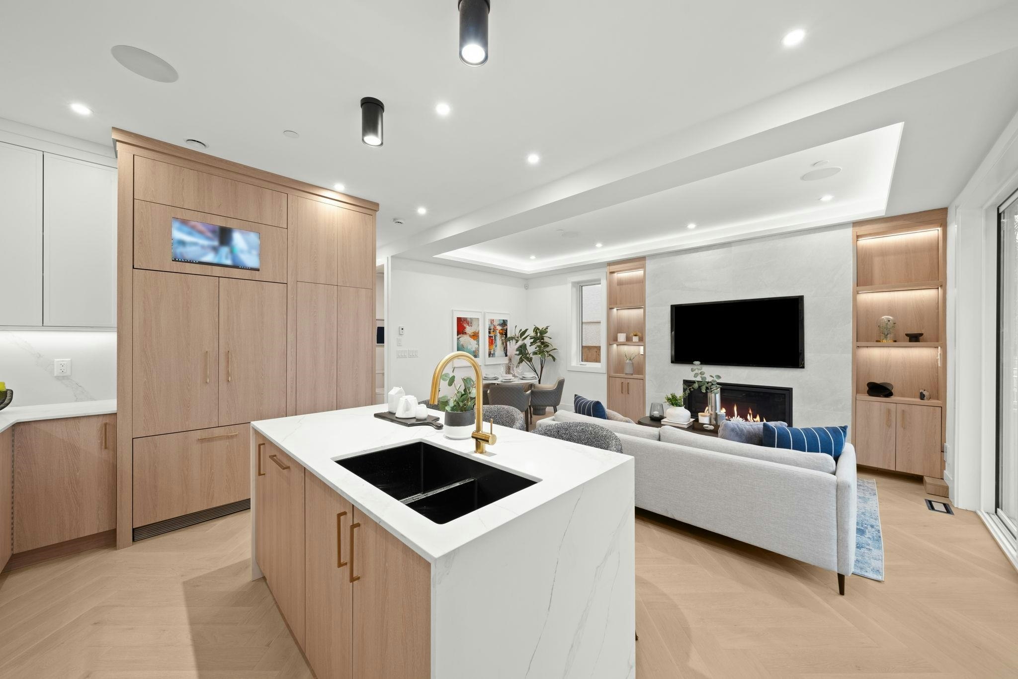 1-1967 E 13th Avenue, Vancouver, BC, V5N 2C3 - 7