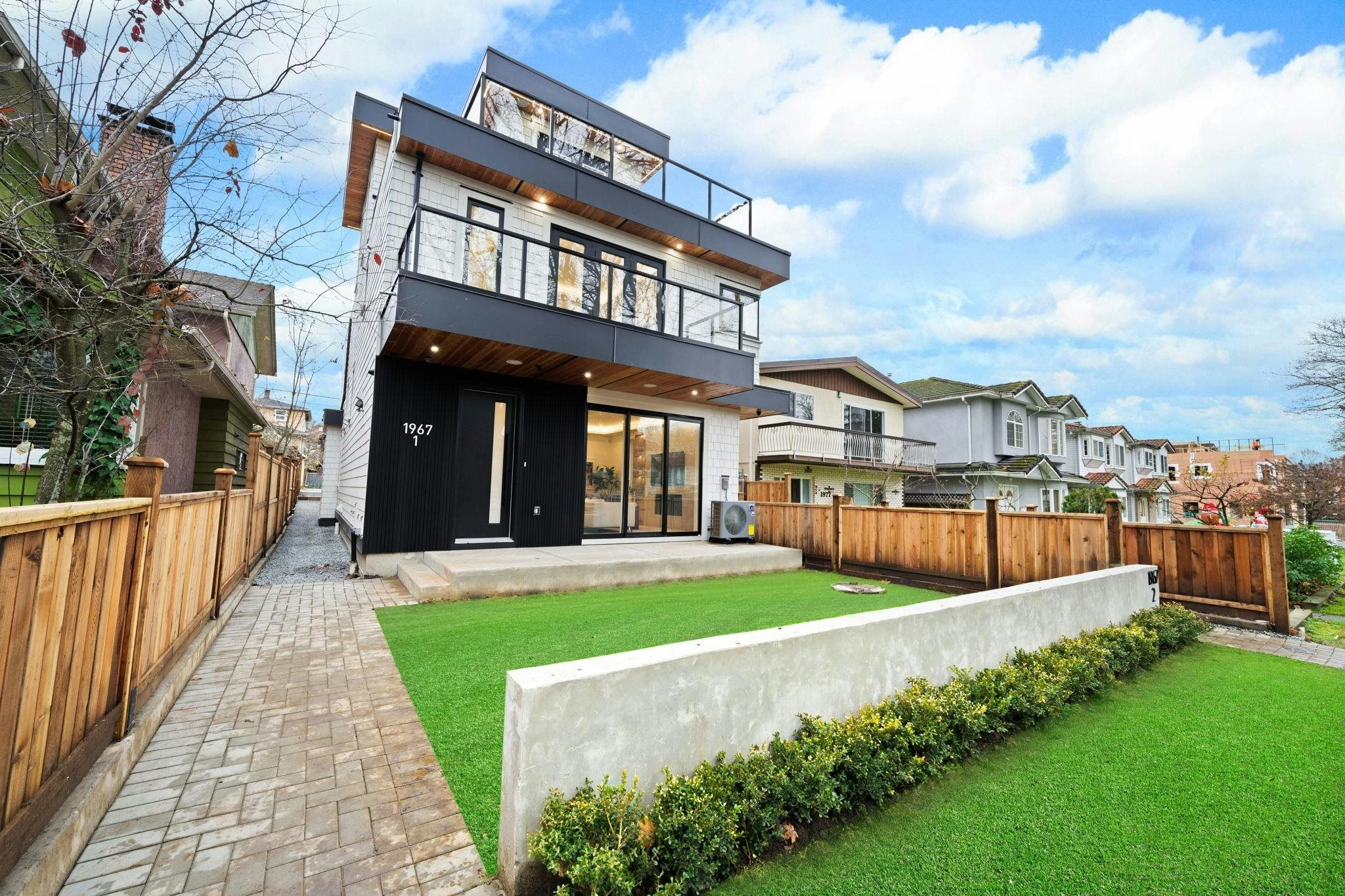 1-1967 E 13th Avenue, Vancouver, BC, V5N 2C3 - 3