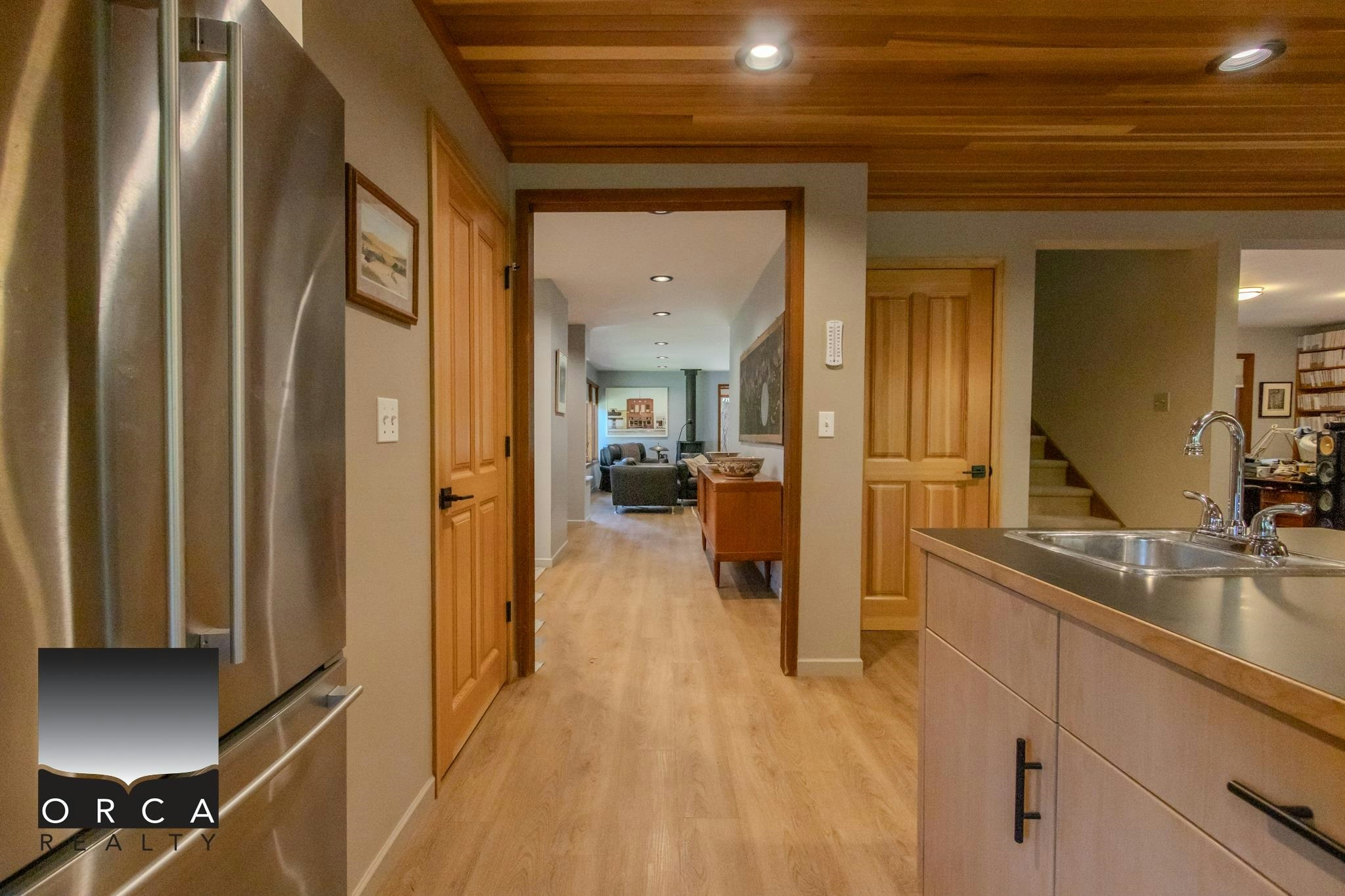 496 Melmore Road, Bowen Island, BC, V0N 1G0 - 15