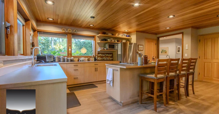 496 Melmore Road, Bowen Island, BC, V0N 1G0 - 21