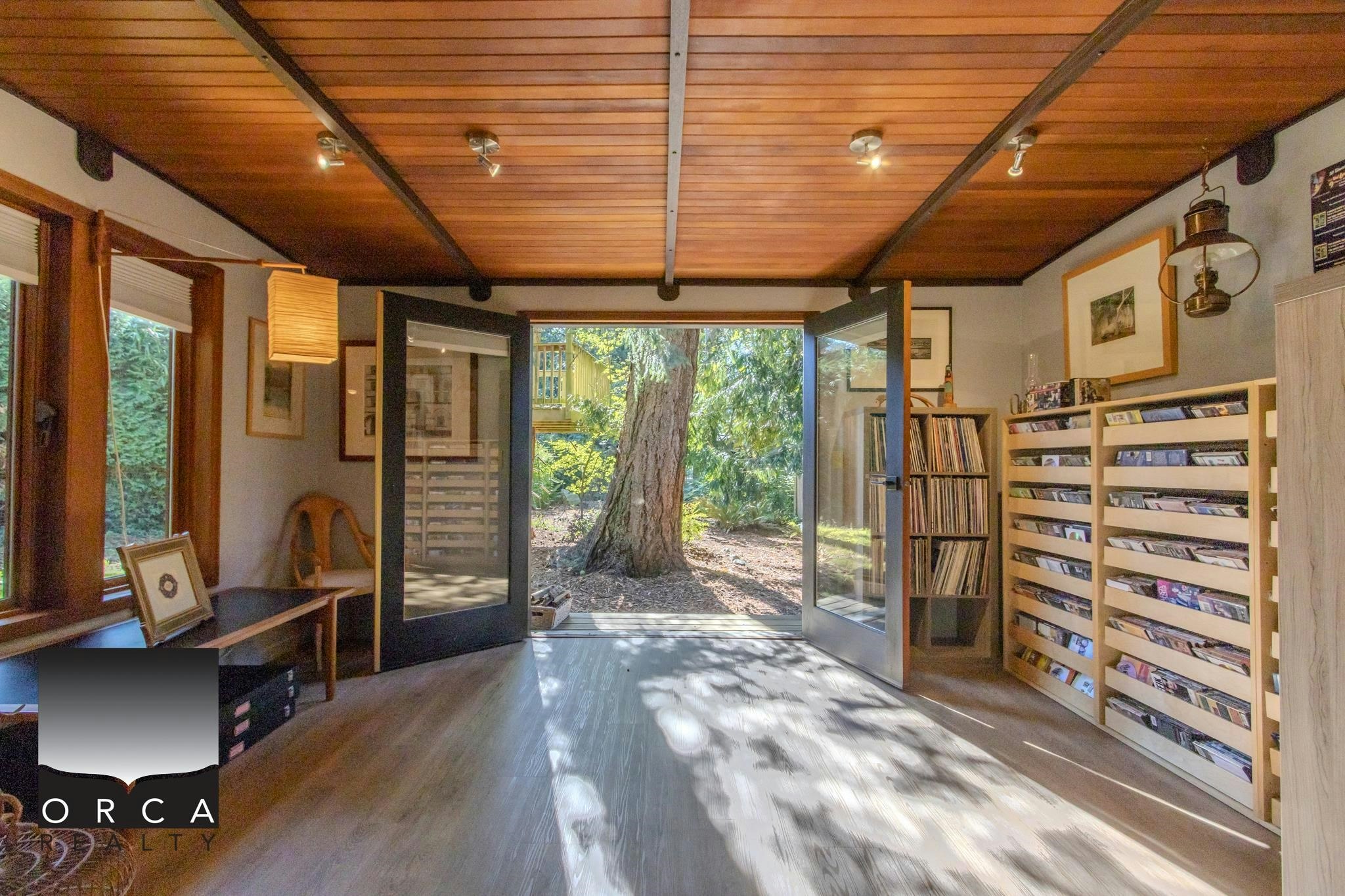 496 Melmore Road, Bowen Island, BC, V0N 1G0 - 8
