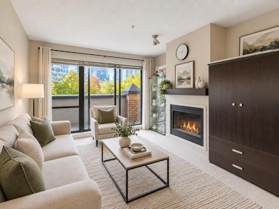 227-10838 City Parkway - 4