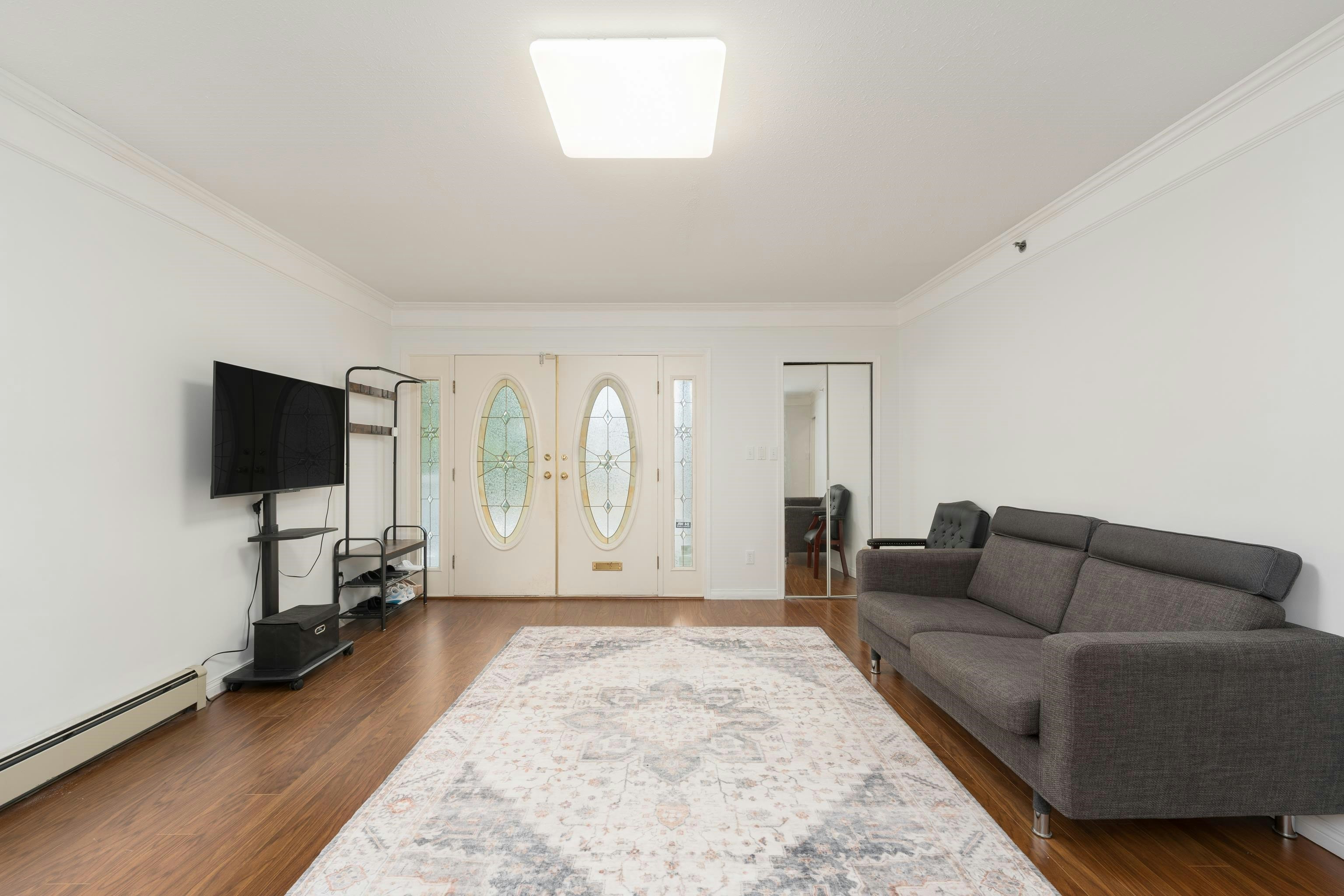 1038 E 51st Avenue, Vancouver, BC, V5X 1E7 - 2