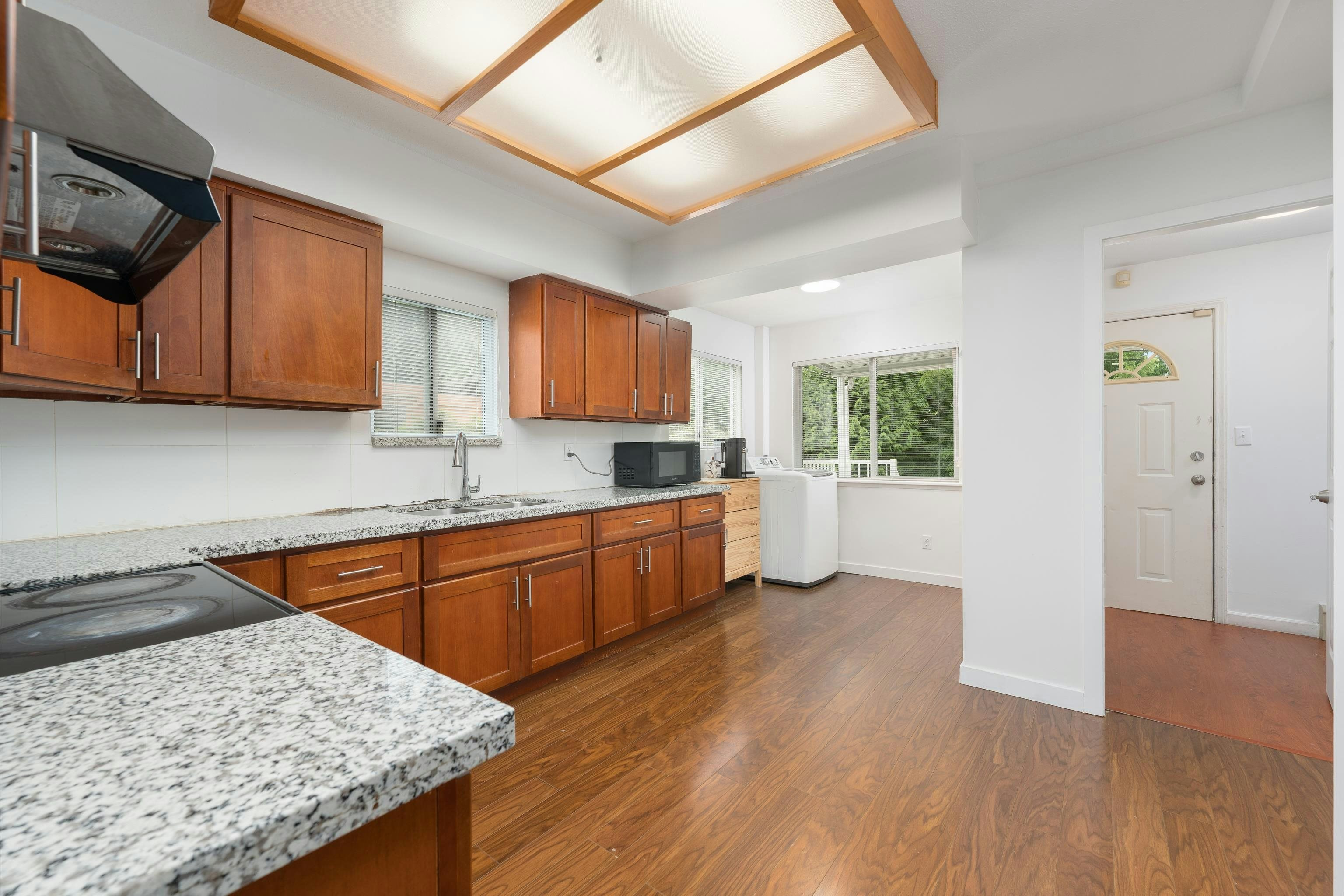 1038 E 51st Avenue, Vancouver, BC, V5X 1E7 - 7