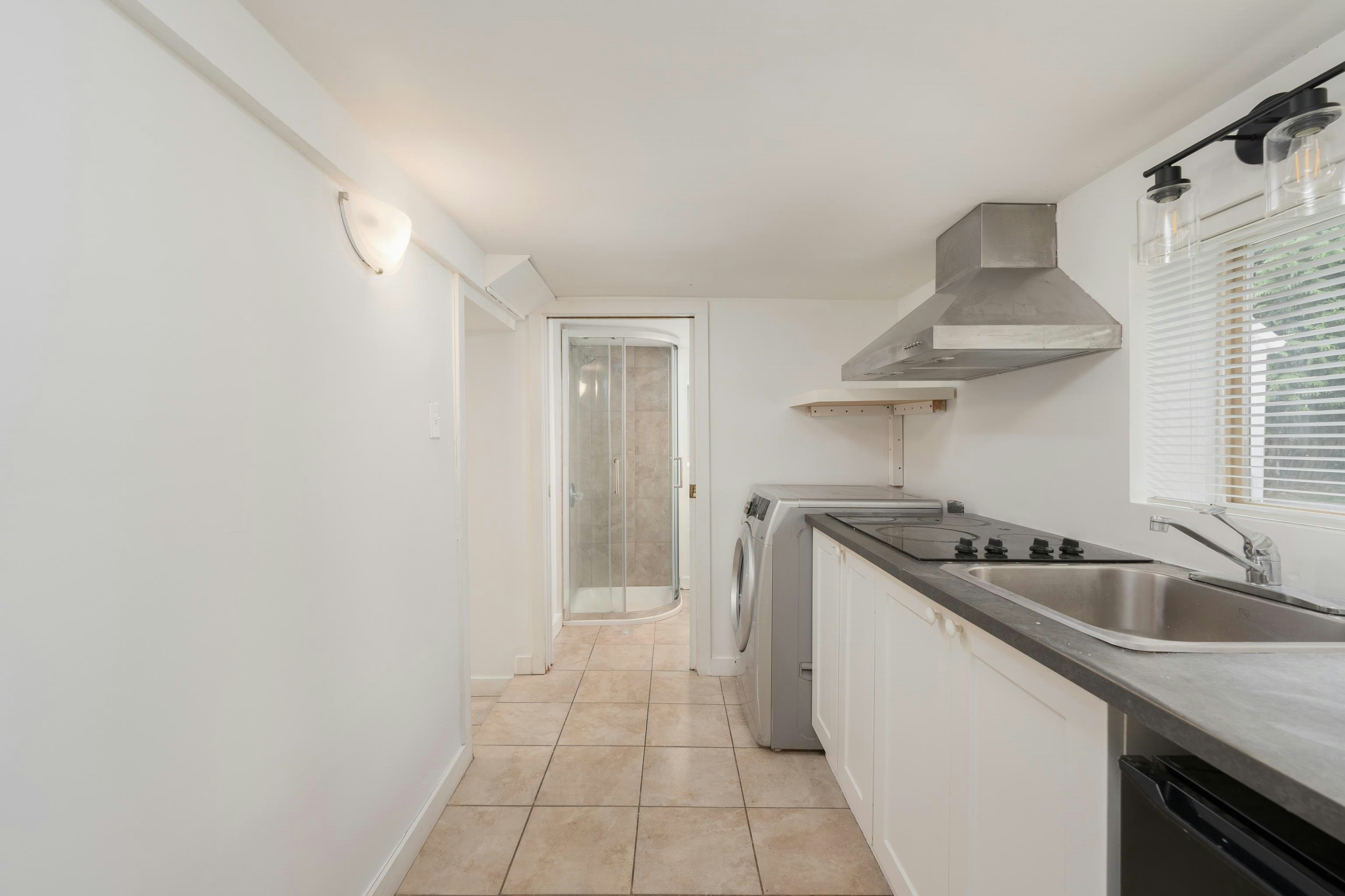 1038 E 51st Avenue, Vancouver, BC, V5X 1E7 - 22