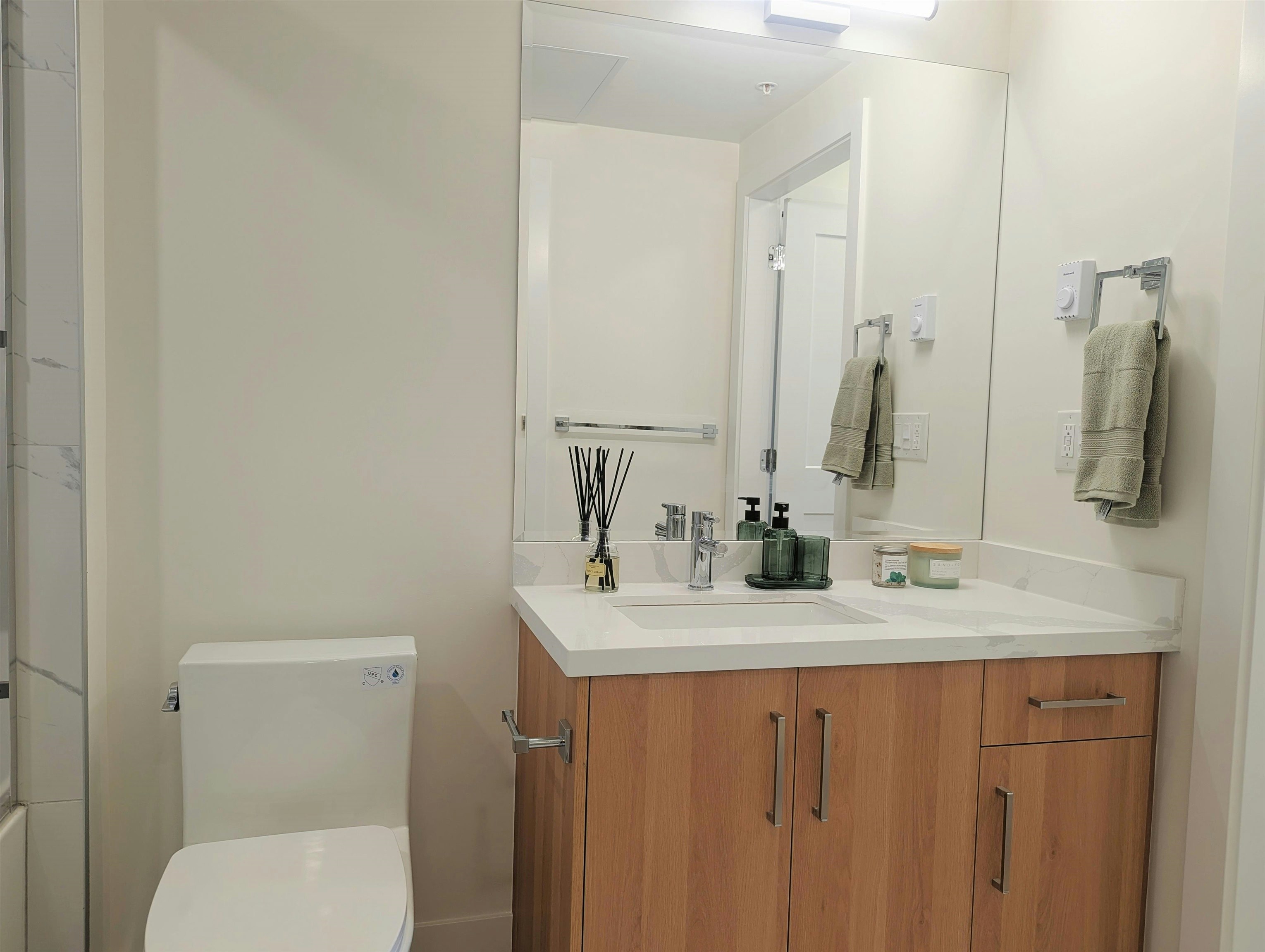 307-2368 Shaughnessy, Port Coquitlam, BC, V3C 3E3 - 3