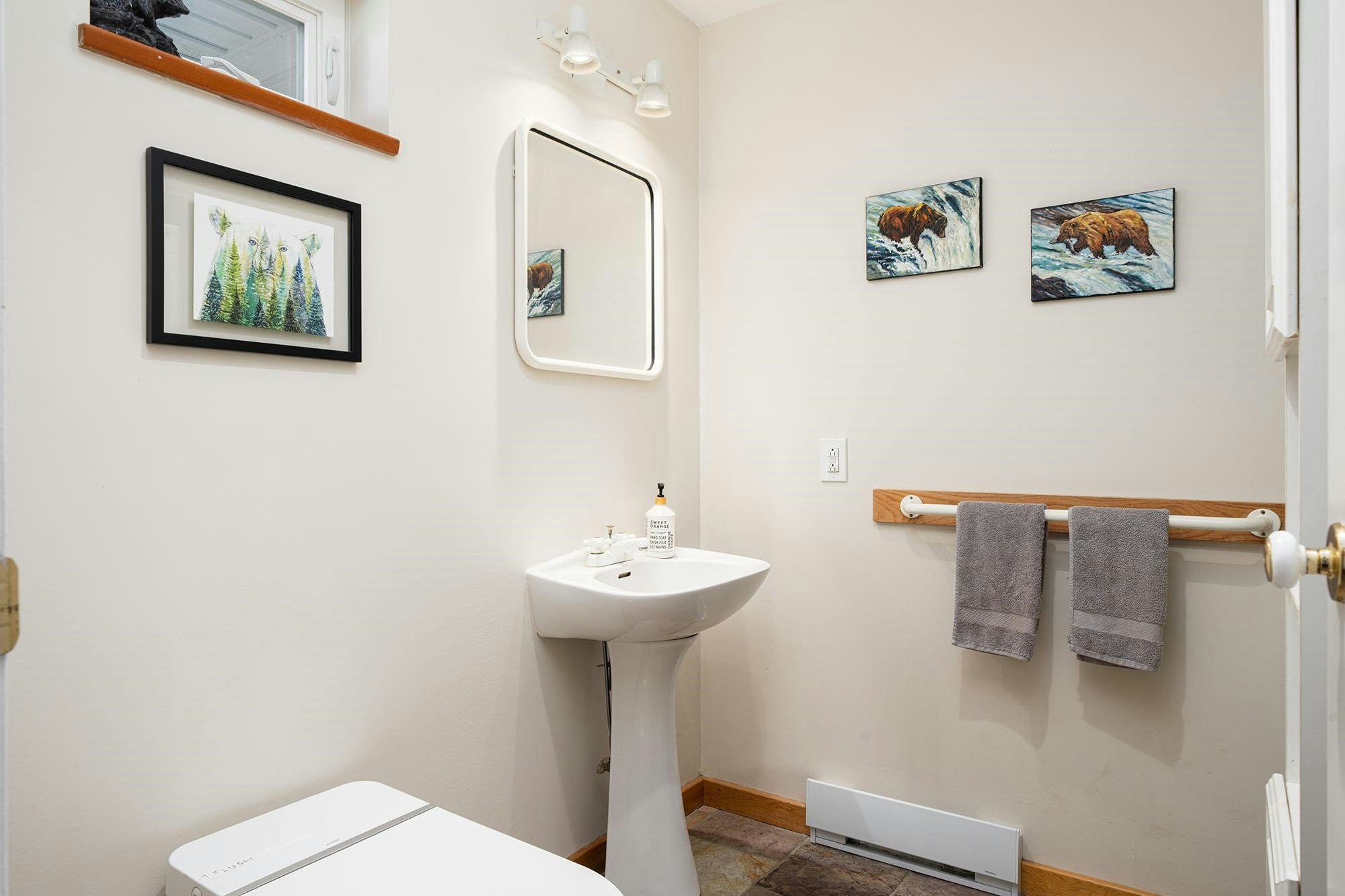 1529 Whitesails Drive, Bowen Island, BC, V0N 1G2 - 19