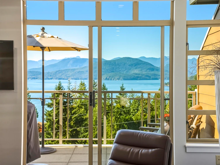 8547 Seascape Court, West Vancouver, BC, V7W 3J7 - 15