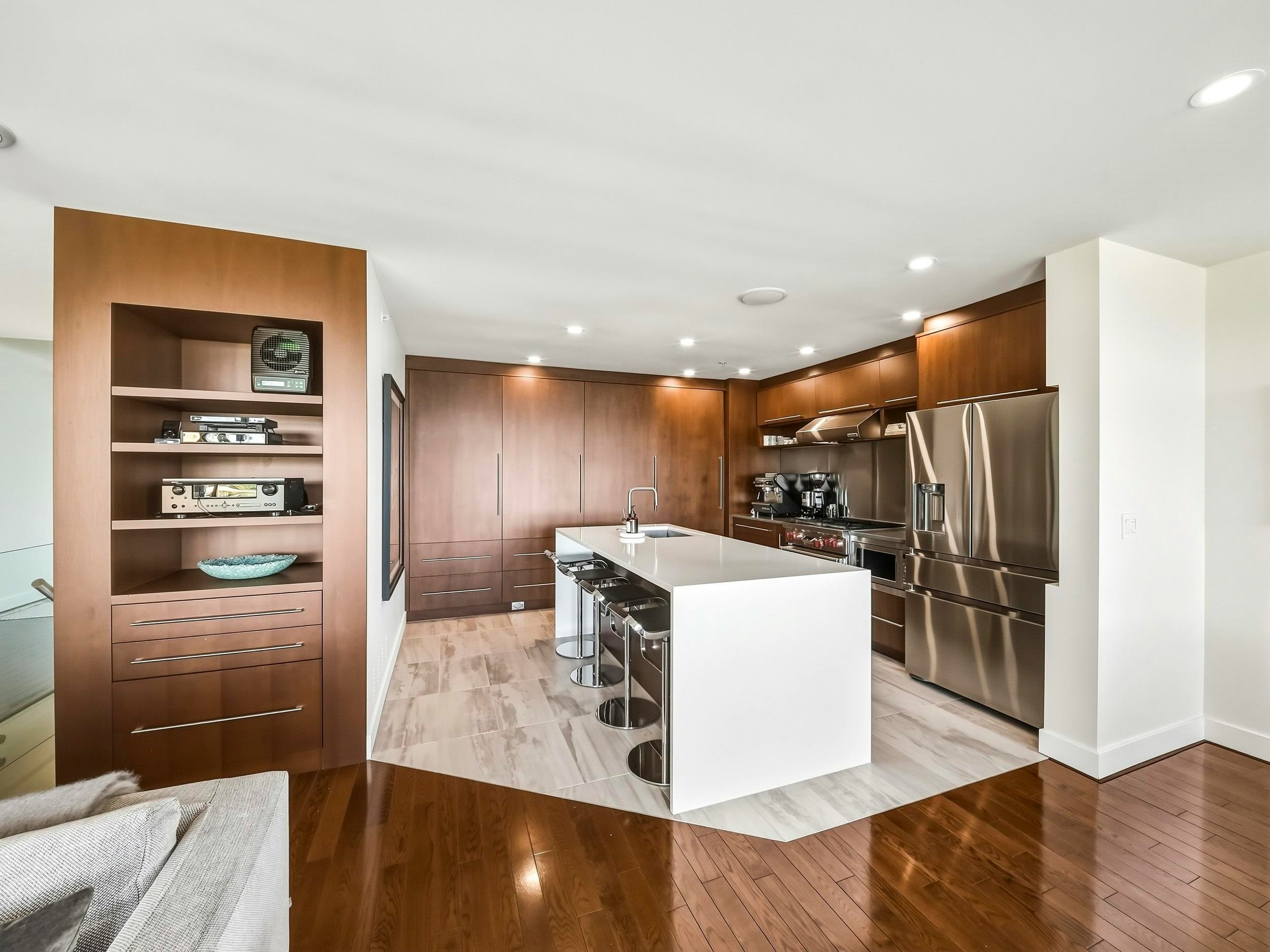 8547 Seascape Court, West Vancouver, BC, V7W 3J7 - 6