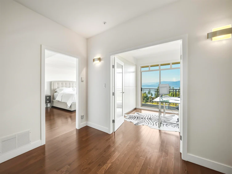 8547 Seascape Court, West Vancouver, BC, V7W 3J7 - 27