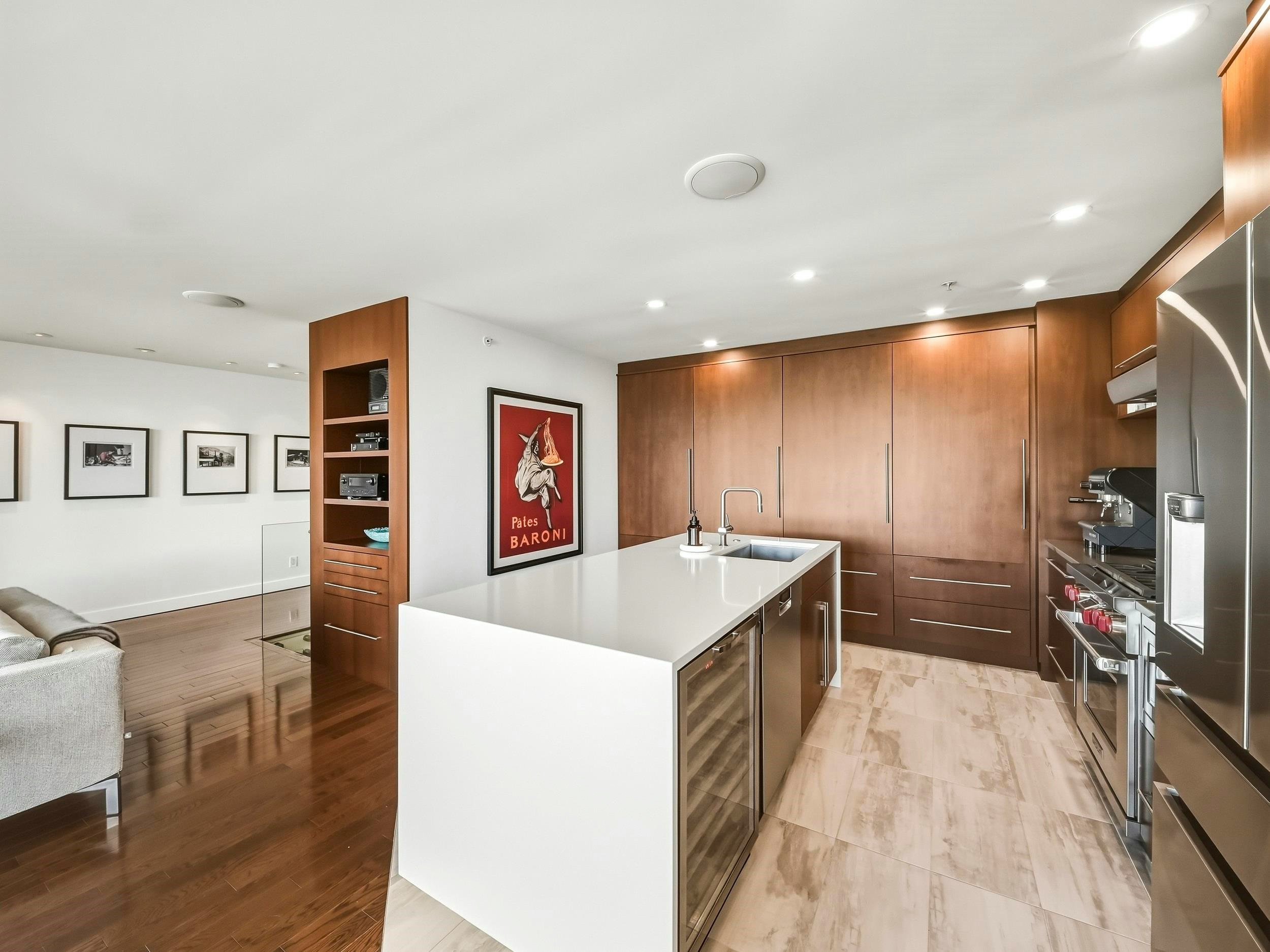 8547 Seascape Court, West Vancouver, BC, V7W 3J7 - 7