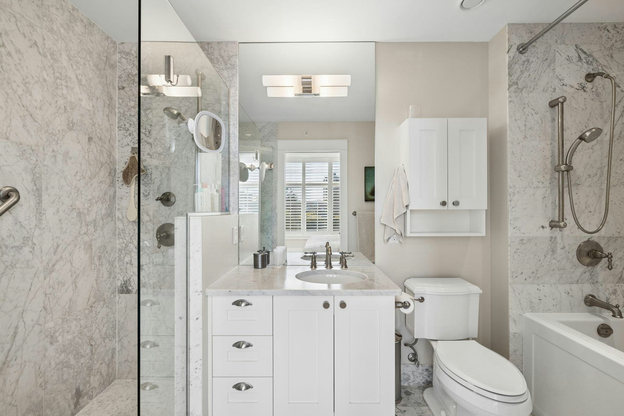 2015 Esquimalt Avenue, West Vancouver, BC, V7V 1S3 - 24