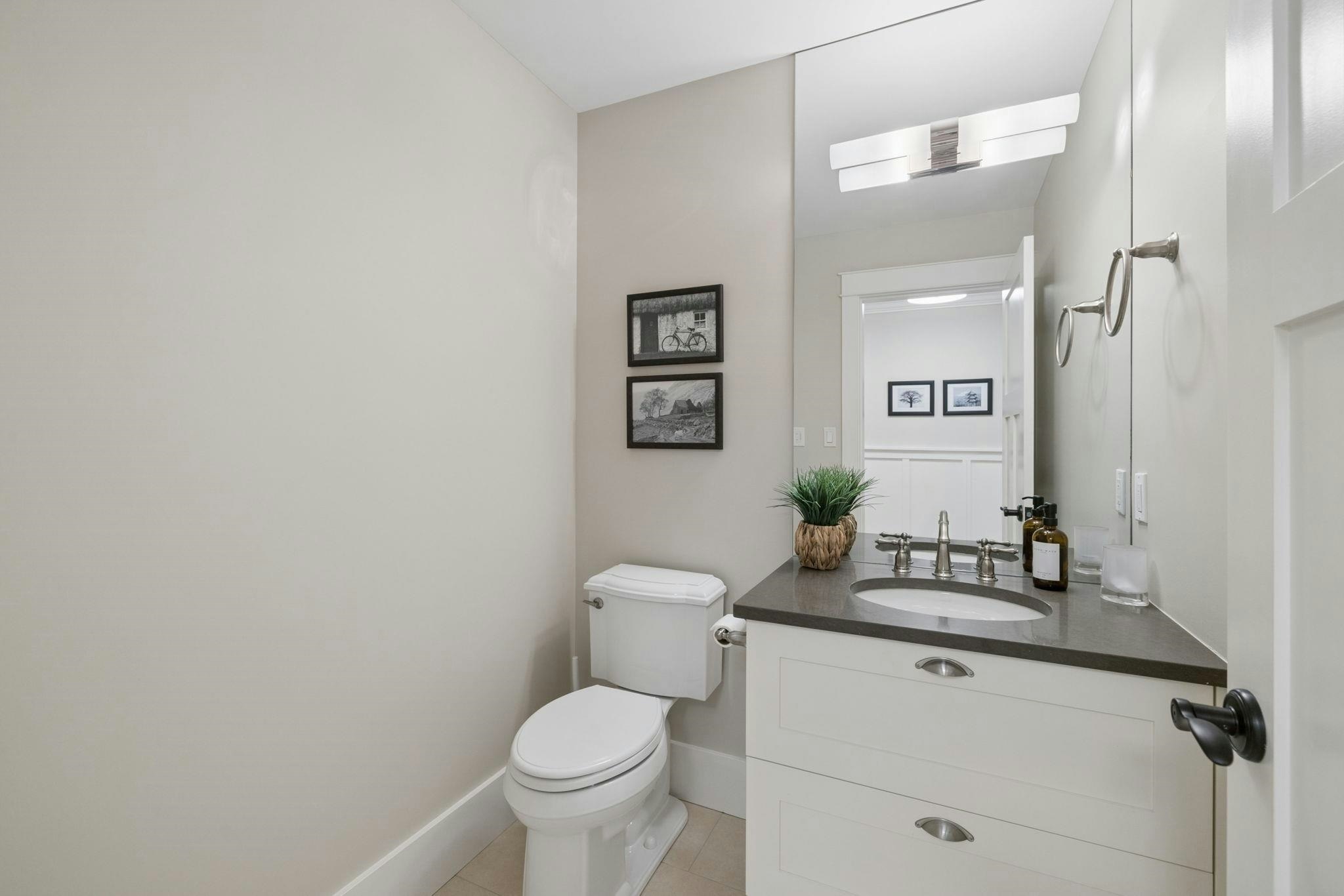 2015 Esquimalt Avenue, West Vancouver, BC, V7V 1S3 - 35
