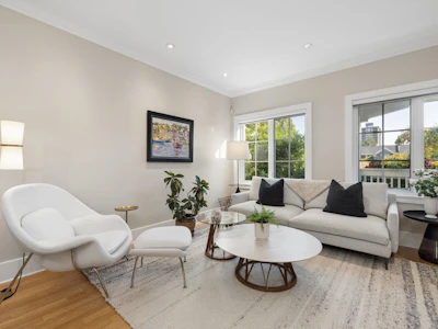 2015 Esquimalt Avenue - 5