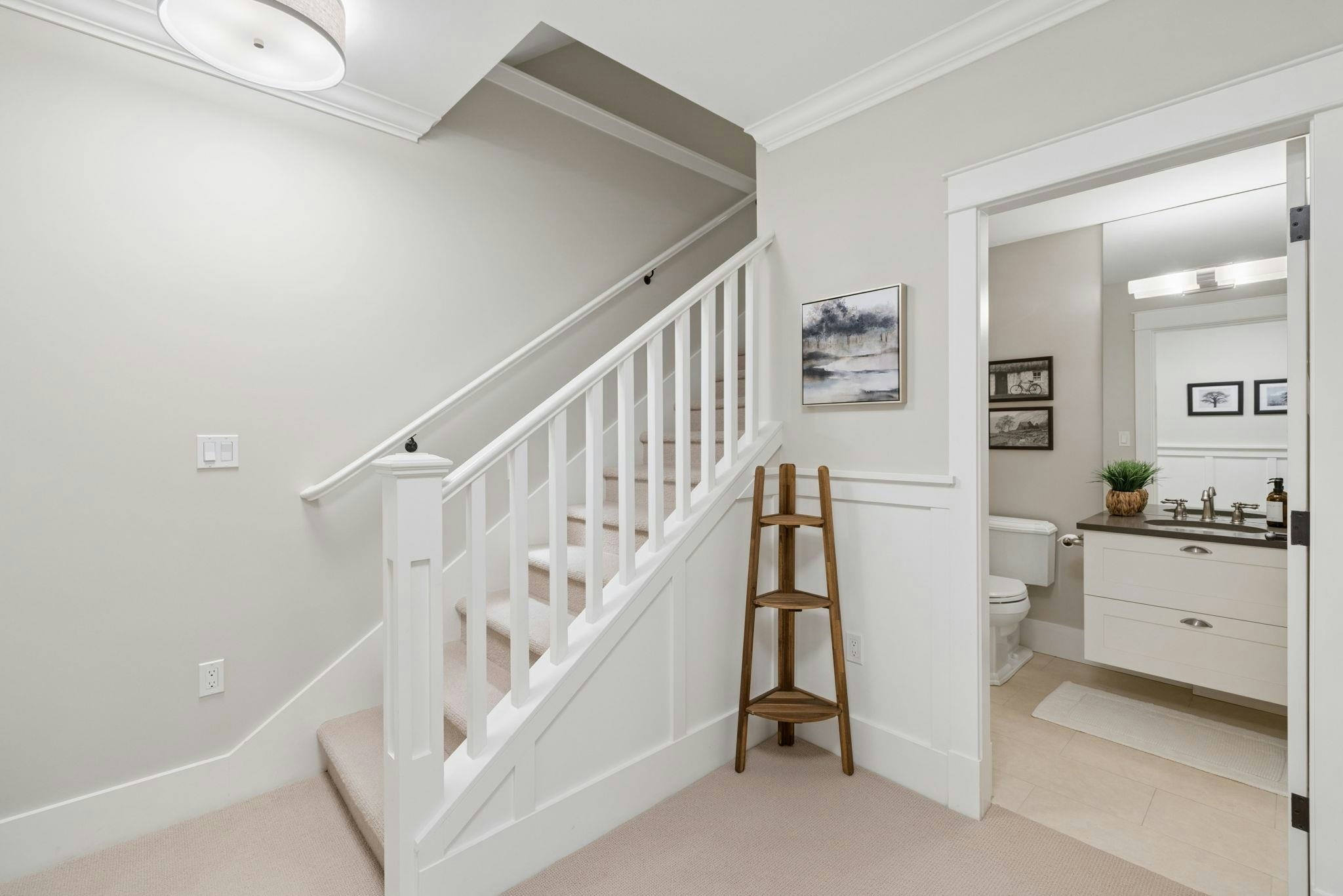 2015 Esquimalt Avenue, West Vancouver, BC, V7V 1S3 - 29